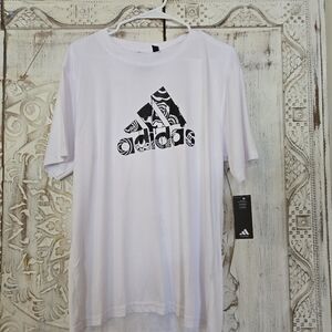 Adidas Men's White Tee with Black Graphic Adidas Xl NWT
